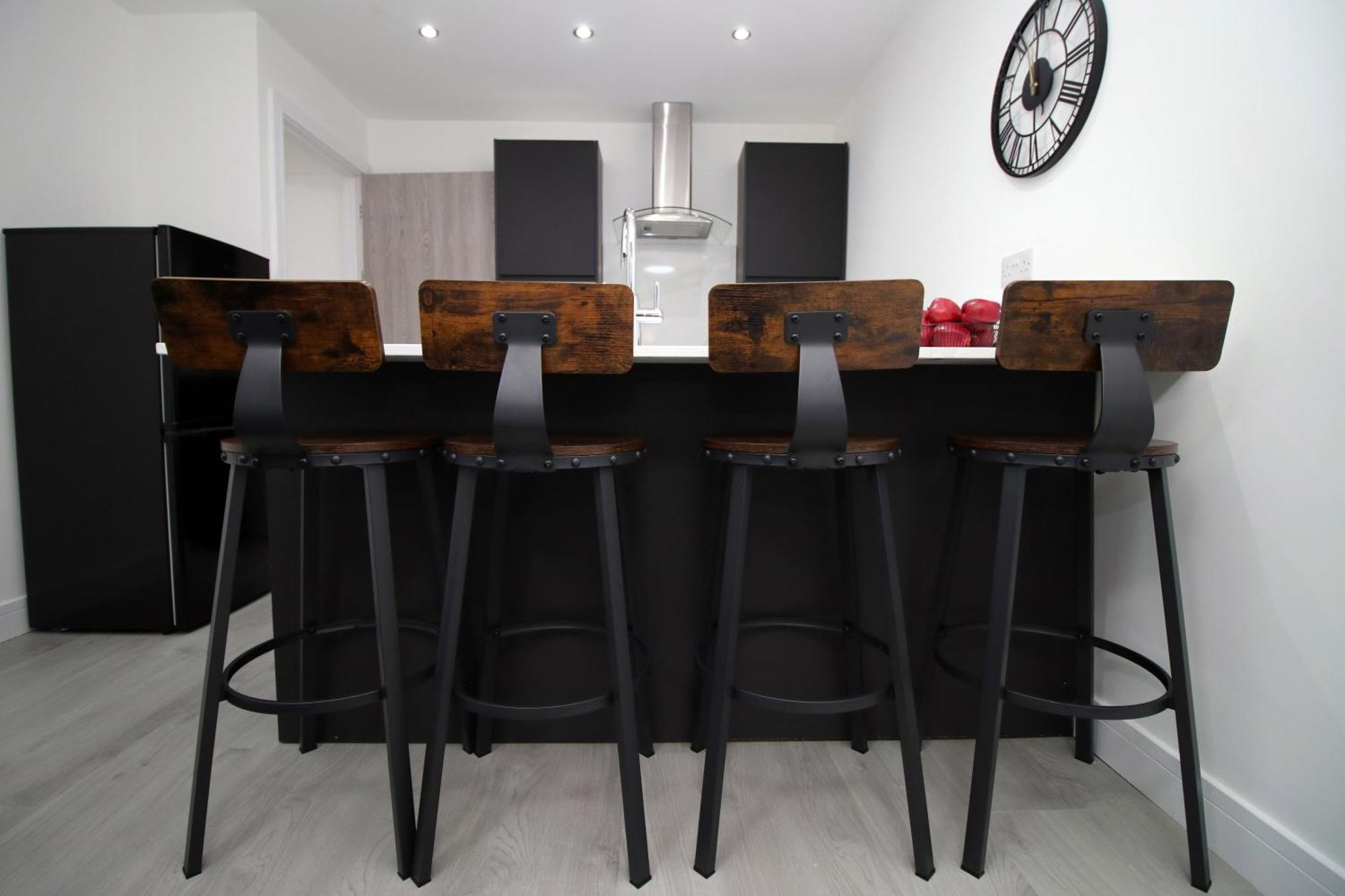 New Cardiff Bloc Exclusive Apartments By Prime Stays - Shops And Parking - Great For Groups And Families Zewnętrze zdjęcie